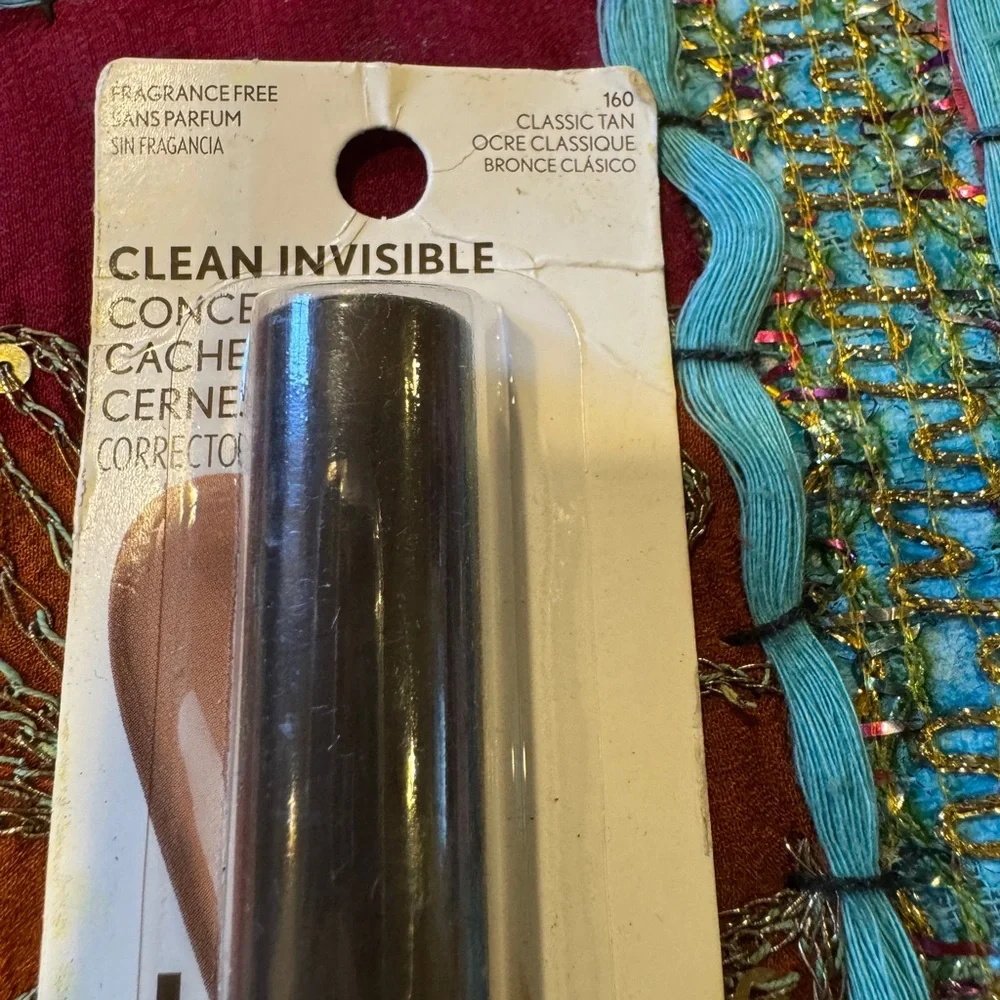 COVERGIRL Clean Concealer in Warm Brown